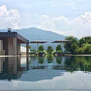 Vivere Suites & Rooms